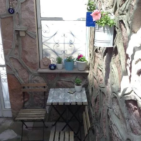 Konak Ayvalı